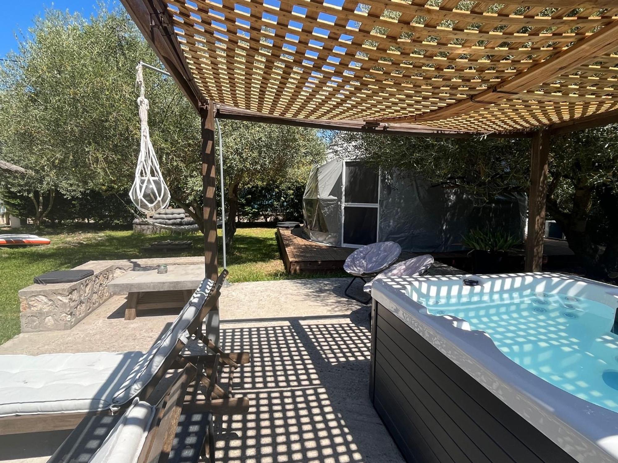 Manna Gea Glamping Domes Vonitsa Exterior foto